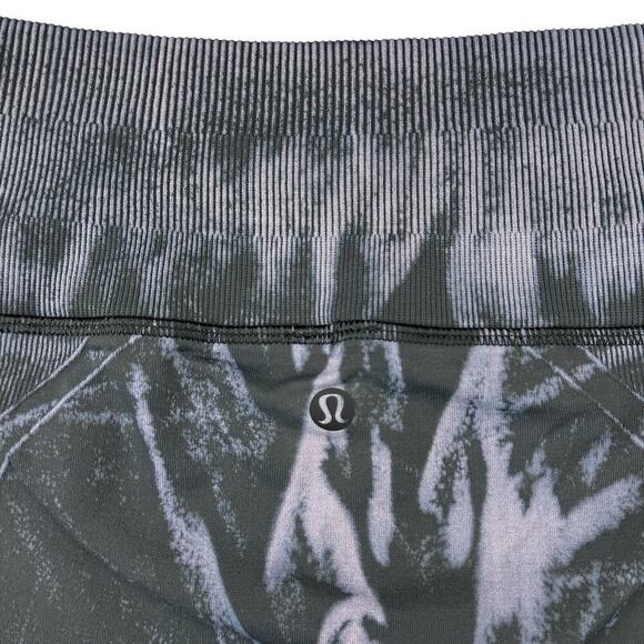 LULULEMON Ebb to Street Tight Sz 4 Stone Wash Graphite Grey - Picture 9 of 9